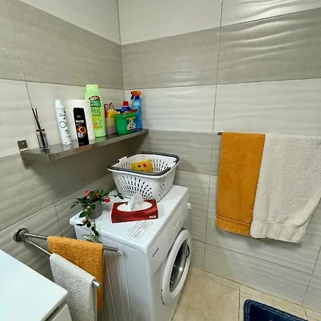 아파트 Las Palmeras De Giniginamar *