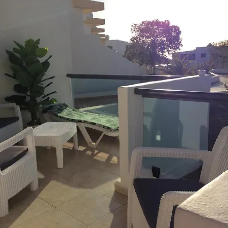 Las Palmeras De Giniginamar